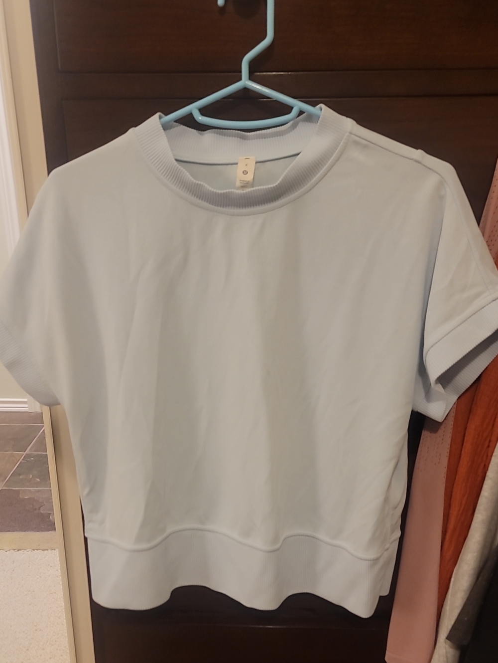 lululemon athletica Softstreme Baby Blue Crew Neck Short Sleeve Top Size 4